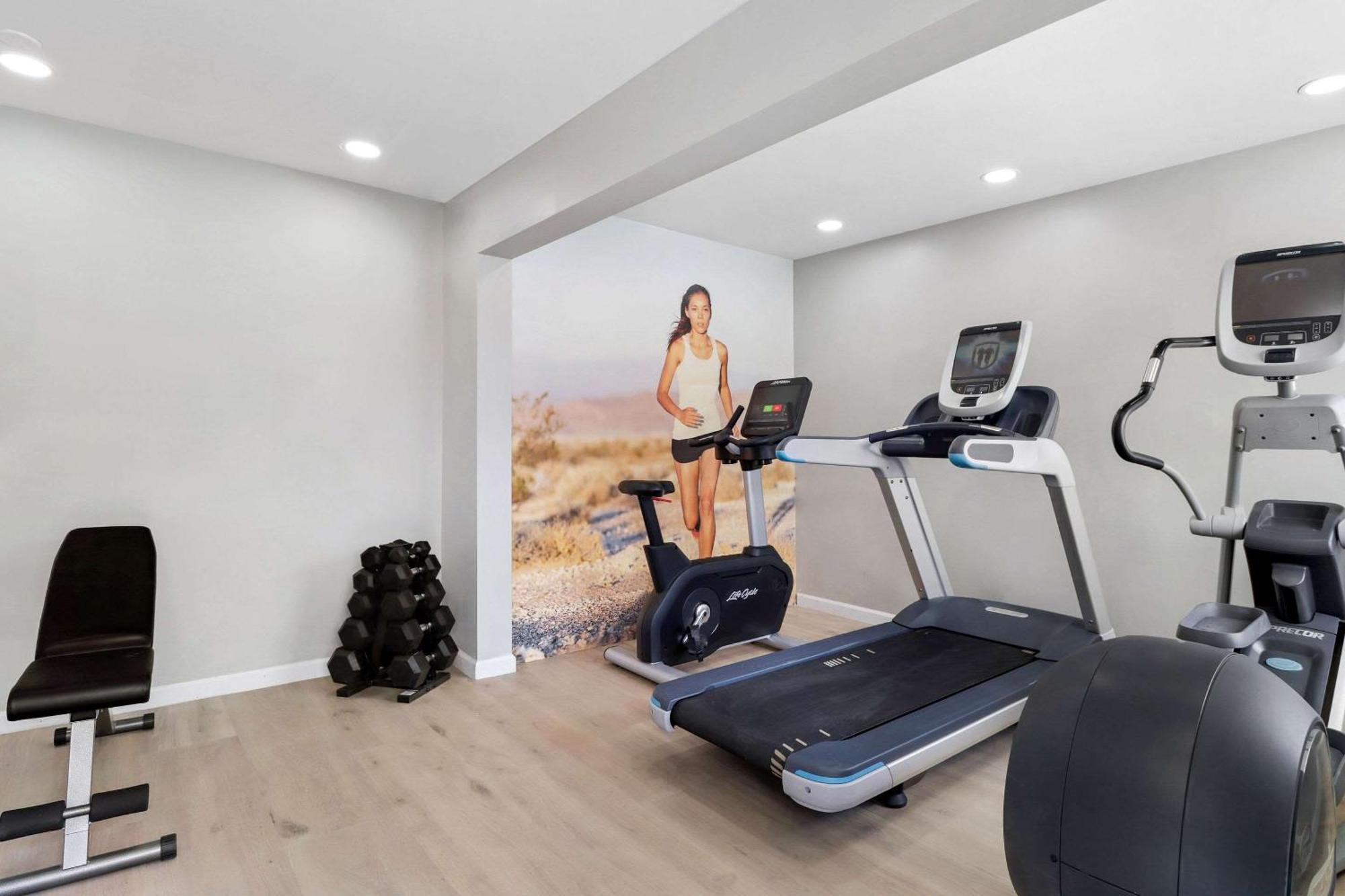 Clarion Pointe Ridgecrest Near China Lake Naval Station 外观 照片