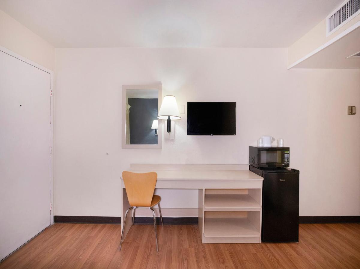 Clarion Pointe Ridgecrest Near China Lake Naval Station 外观 照片